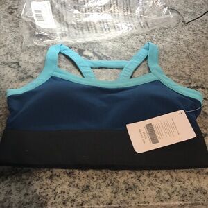 Fabletics sports bra nwt medium